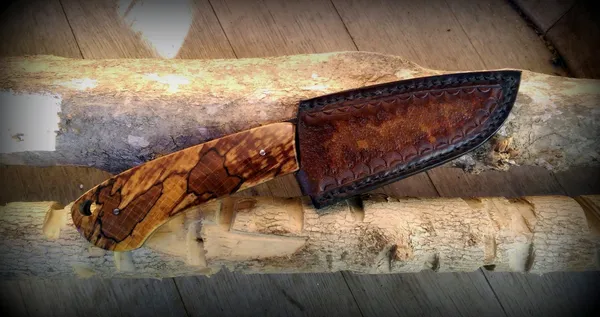 Couteau fixe — vue 2